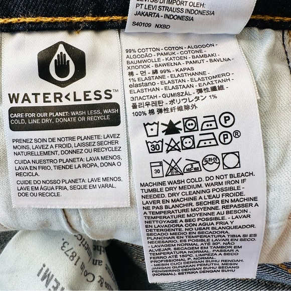 Vintage Levi’s 512 skinny dark blue 5 pocket stretchy women’s cotton denim jeans - Picture 7 of 7